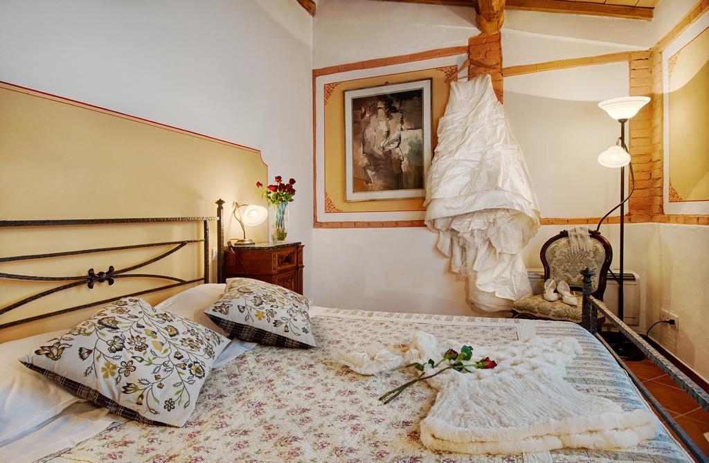 Agriturismo Poggio Bonelli 카스텔누오보베라덴가 객실 사진