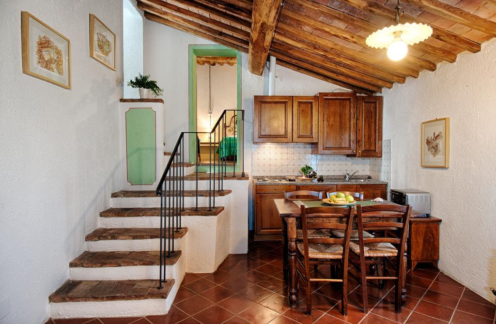 Agriturismo Poggio Bonelli 카스텔누오보베라덴가 외부 사진