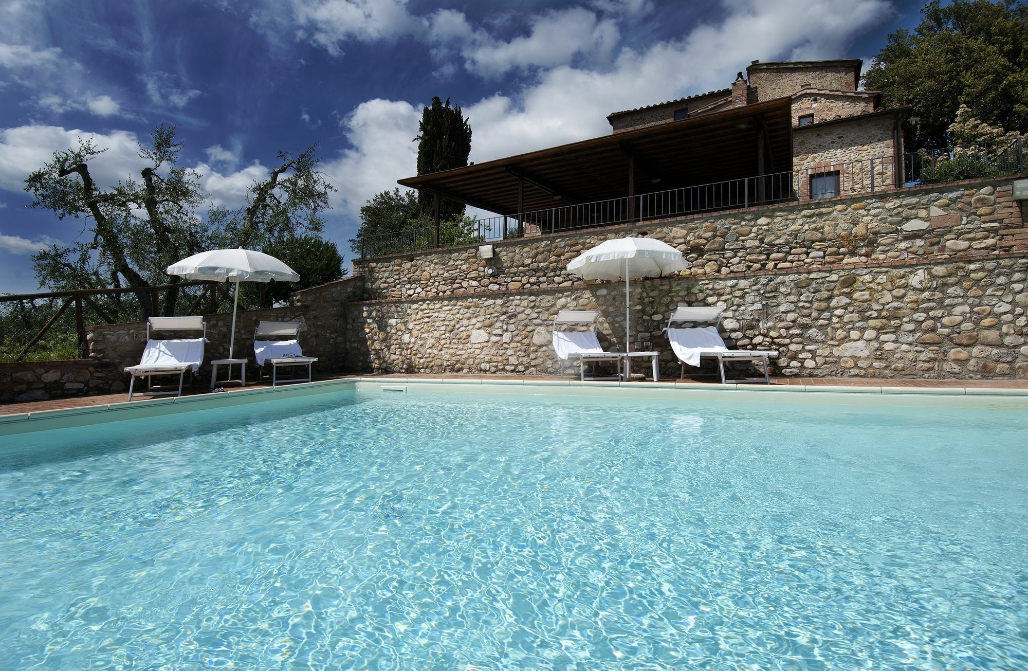 Agriturismo Poggio Bonelli 카스텔누오보베라덴가 외부 사진
